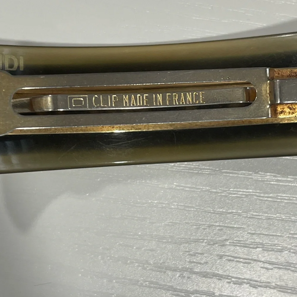 Fendi Black and Gold Logo Hair Accessory - Picture 5 of 5